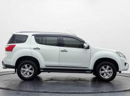 Isuzu MU-X 2.5 2017 SUV 
PROMO DP 10 PERSEN/CICILAN 7 JUTAAN
DATA DI BANTU SAMPAI APROVED 6