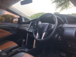 Toyota Kijang Innova G Bensin 2020 Hitam 3