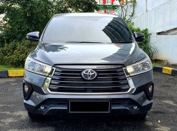 Lokasi jakarta Toyota Kijang Innova 2.4V 2022 diesel abu km 14rban cash kredit proses bisa dibantu 2