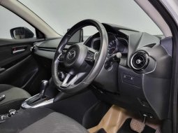 Mazda 2 R 2017 11