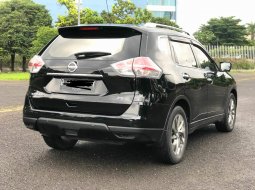 Nissan X-Trail 2.5 2015 Hitam 5