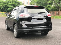 Nissan X-Trail 2.5 2015 Hitam 6