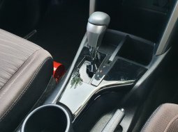 Toyota Kijang Innova V AT 2.4 Diesel 2022 Gray SIAP PAKAI 8