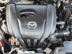 Mazda 2 R AT 1.5 2015 Merah Metalik 8