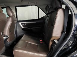 Toyota Fortuner 2.4 VRZ AT 2019 6