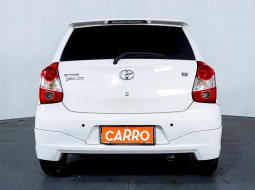 Toyota Etios Valco G Manual 2015 5