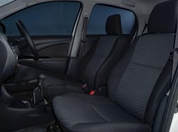 Toyota Etios Valco G Manual 2015 7