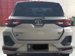 Toyota Raize 1.0 GR Sport A/T ( Matic ) 2021/ 2022 Silver Km 13rban Mulus Gress Siap Pakai 2