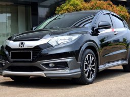 Honda Hrv E Mugen CVT AT 2016 Hitam (DP Murah) 3