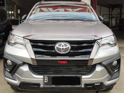 Toyota Fortuner VRZ TRD A/T ( Matic ) 2019 Silver Kick Sensor Mulus Siap Pakai