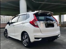 Honda Jazz RS 2019 Tangan Pertama Km 27 rb Record Service Honda Resmi Orsinil Paket KREDIT TDP 41jt 2