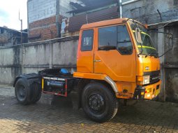 Mitsubishi Fuso engkel 4x2 FM 517 HS tractor head 2013 kepala trailer 2