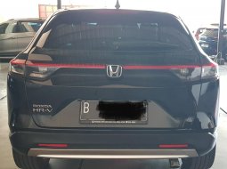 Honda HRV SE A/T ( Matic ) 2022  Hitam Mulus Siap Pakai Good Condition 2