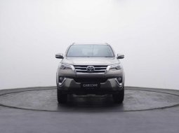 Toyota Fortuner 2.4 VRZ AT 2017 17