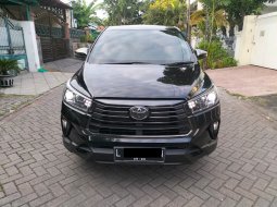 Toyota Venturer 2.4 A/T DSL 2021 Hitam
