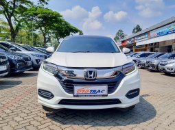 HONDA HRV PRESTIGE 1.8 CVT AT MATIC 2018 FACELIFT PUTIH , KM LOW 15RB!! 3