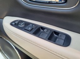 HONDA HRV PRESTIGE 1.8 CVT AT MATIC 2018 FACELIFT PUTIH , KM LOW 15RB!! 11