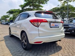 HONDA HRV PRESTIGE 1.8 CVT AT MATIC 2018 FACELIFT PUTIH , KM LOW 15RB!! 18