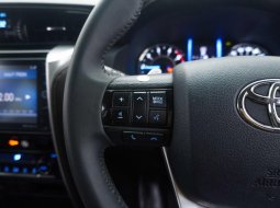 Toyota Fortuner 2.4 VRZ AT 2017 12