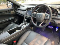 Honda Civic Hatchback RS 2021 Biru 9
