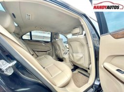 Mercedes Benz E250 CGI Tahun 2009 Matic Hitam 10