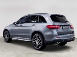 Mercedes-Benz GLC 200 AMG Line 2019 Abu-abu 4