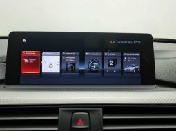 BMW 3 Series 320i 2019 Hitam 12