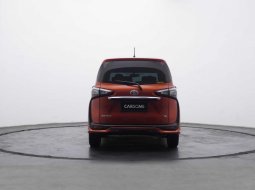 Toyota Sienta Q CVT 2018 5