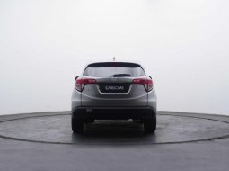 Honda HR-V 1.5L E CVT 2019 
DP 10 PERSEN/CICILAN 6 JUTAAN 3