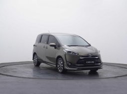 Promo Toyota Sienta Q 2016 murah ANGSURAN RINGAN HUB RIZKY 081294633578