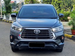 Toyota Kijang Innova 2.0 V AT Bensin 2022 Abu