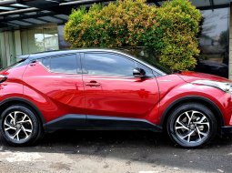 Lokasi jakarta Toyota C-HR 1.8 L HV CVT 2019 Merah km16rban cash kredit proses bisa dibantu 4