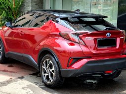 Lokasi jakarta Toyota C-HR 1.8 L HV CVT 2019 Merah km16rban cash kredit proses bisa dibantu 7