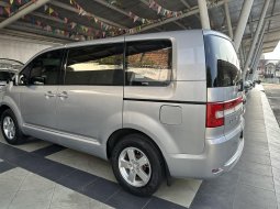 Mitsubishi Delica D5 2015 Silver 3