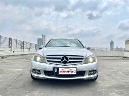 Mercedez Benz C200 CGI Tahun 2011 Silver Metalik