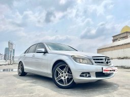 Mercedez Benz C200 CGI Tahun 2011 Silver Metalik 1