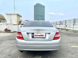 Mercedez Benz C200 CGI Tahun 2011 Silver Metalik 9