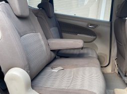 Suzuki Ertiga Dreza Putih 2017 11