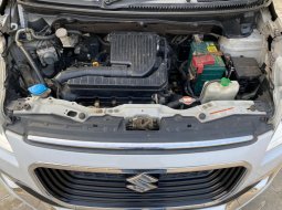 Suzuki Ertiga Dreza Putih 2017 12