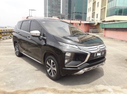 Mitsubishi Xpander ULTIMATE 2018 MPV HItam Metalik