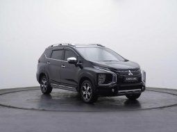 Mitsubishi Xpander Cross Premium AT 2021 Hitam 2