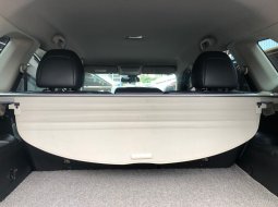 Nissan X-Trail 2.5 2015 Hitam 14
