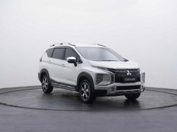 Mitsubishi Xpander Cross AT 2021 Putih