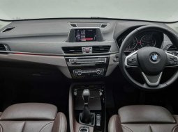 BMW X1 sDrive18i 2017 Hitam 9