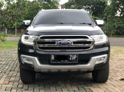 Ford Everest Titanium Plus 2015 Hitam 3