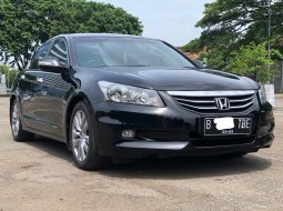 HONDA ACCORD VTIL NEW MODEL AT HITAM 2011 LOW KM!! 3