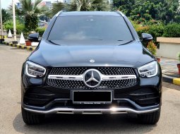SIAP PAKAI ! Mercedes Benz GLC 200 New Model Facelift MBUX Line AT 2021 Hitam