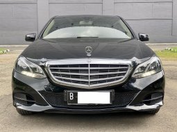 TDP 35juta aja !! Mercedes-Benz E-Class E 200 2016 Hitam 1