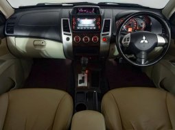 Mitsubishi Pajero Sport 2.5 Exceed 4x2 AT 2015 Putih 9