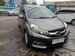 Honda Mobilio E CVT 1.5 AT 2015 Good Condition 3